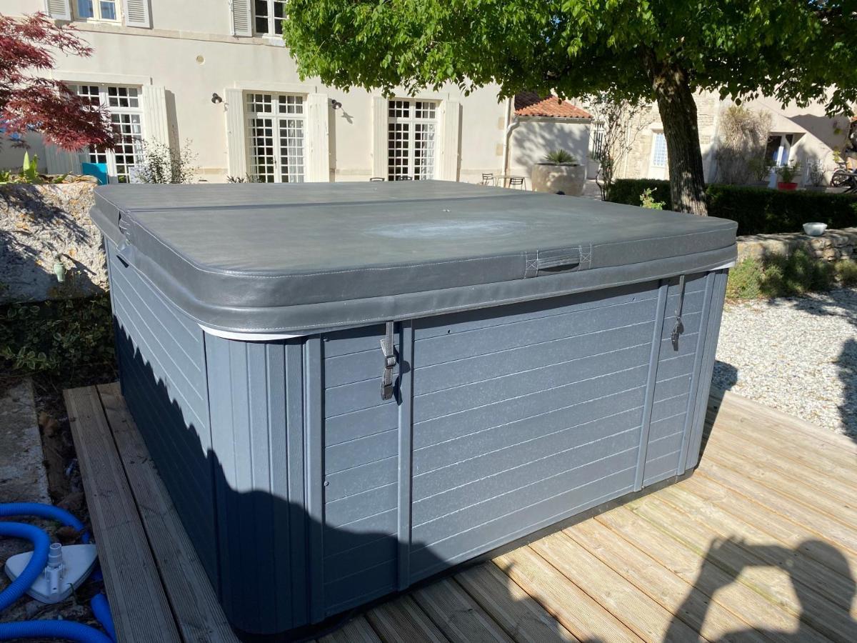 La Rochelle Et L'Aunis Panzió Saint-Sauveur-d'Aunis Kültér fotó